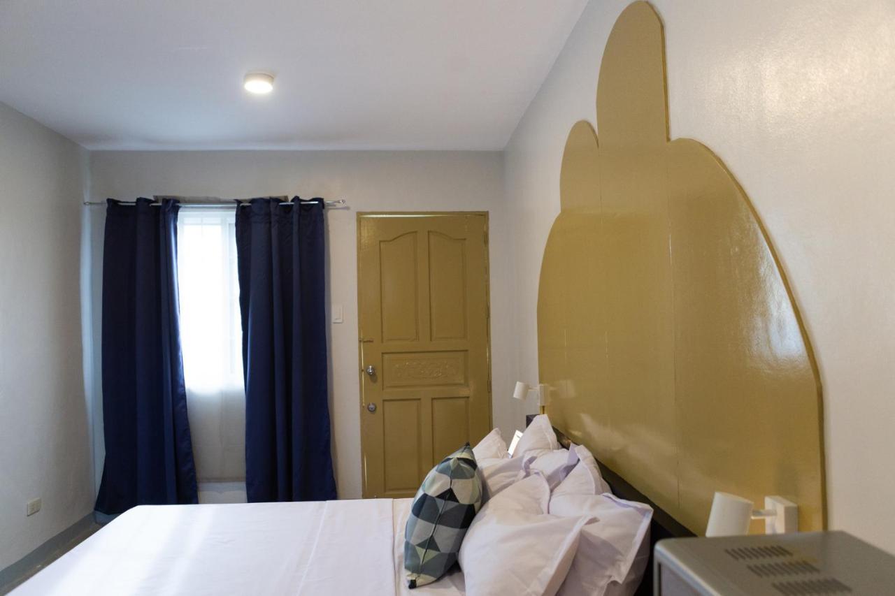 Hive Manila Guesthouse -Netflix,400Mbps Wi-Fi Bacoor Exterior photo